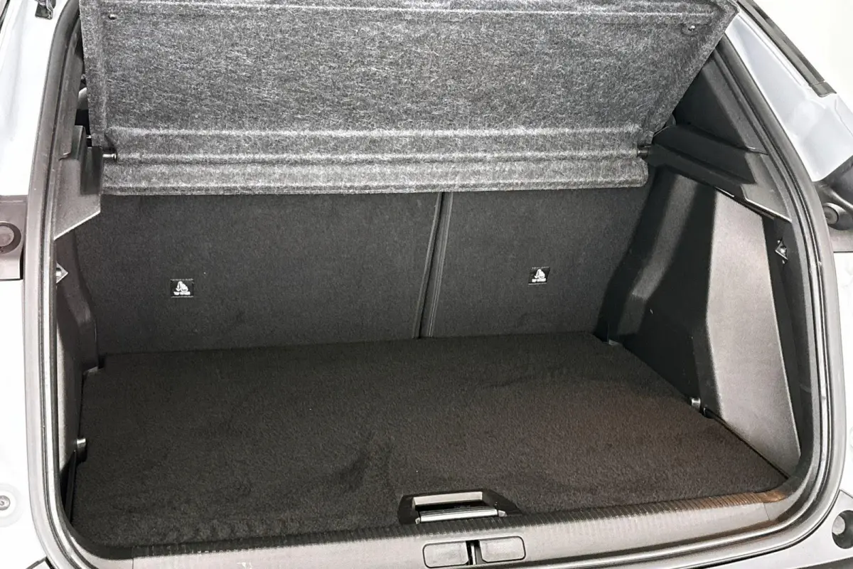 1.2 Hybrid 145 Allure Keyless Achteruitrijcamera Stoelverwarming