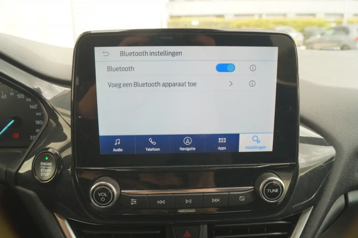 1.0 Ecoboost 124pk Hybrid ST-Line X -NAVI-PDC-B&O-