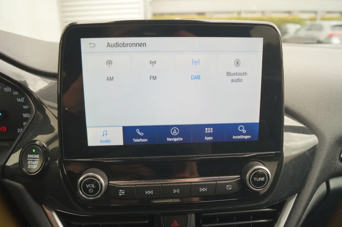 1.0 Ecoboost 124pk Hybrid ST-Line X -NAVI-PDC-B&O-