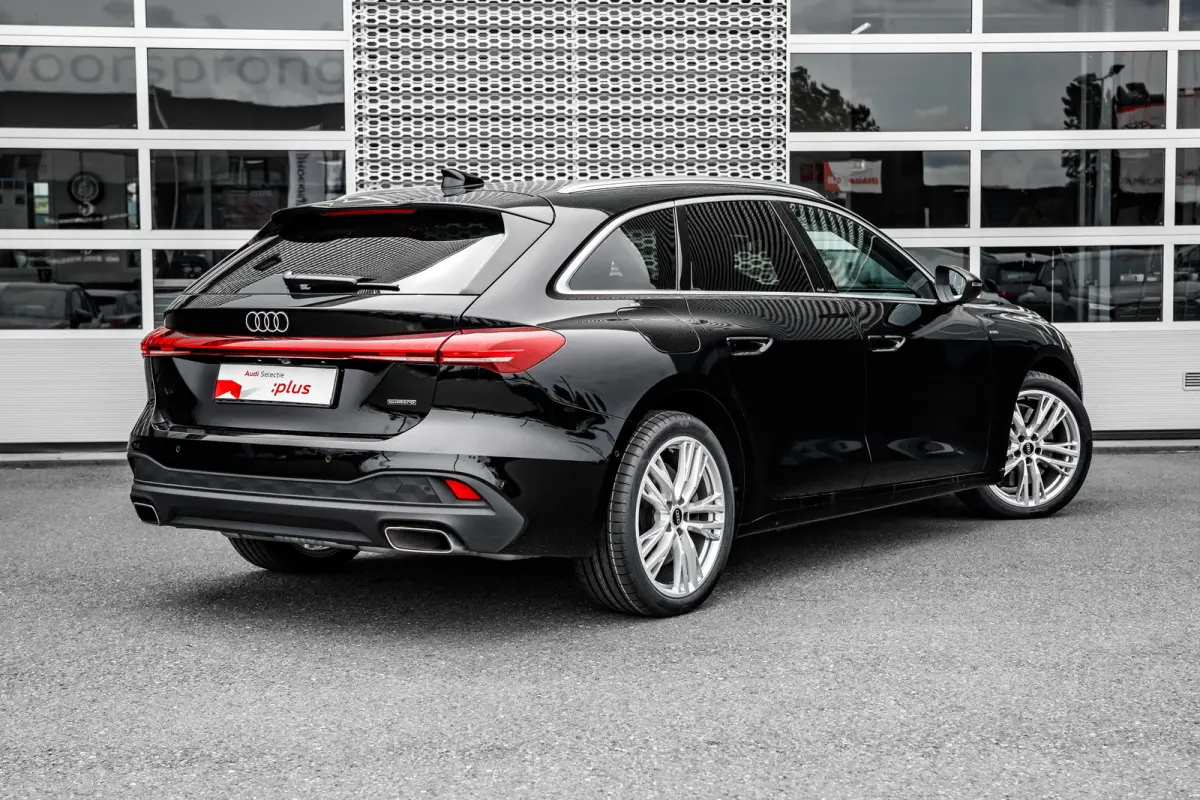 Avant 2.0 quattro Advanced edition | Stoelverwarming | ACC | Achteruitrijcamera | | Achteruitrijcamera | Alarm klasse 1(startblokkering) | Apple Carplay/Android Auto|telefoonintegratie premi