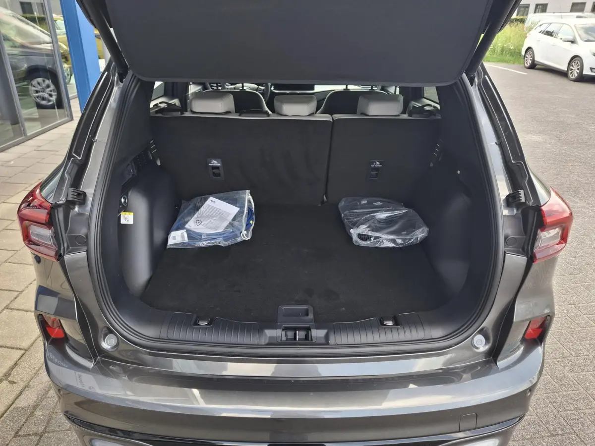 2.5 PHEV Sound Edition | Elektrische trekhaak | Winterpack | Adaptive Cruise | B&O | Elektrische achterklep | 360 Camera |