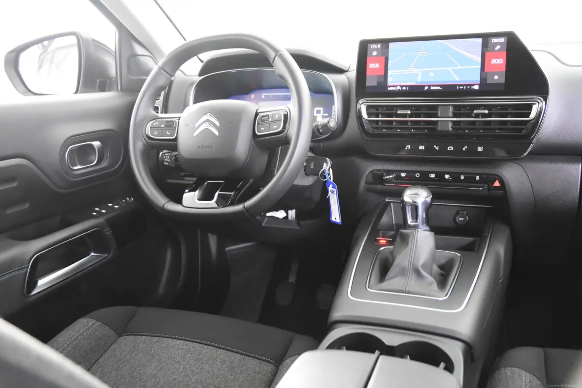 Live 130 *1ste Eigenaar*Navigatie*Camera*Carplay*