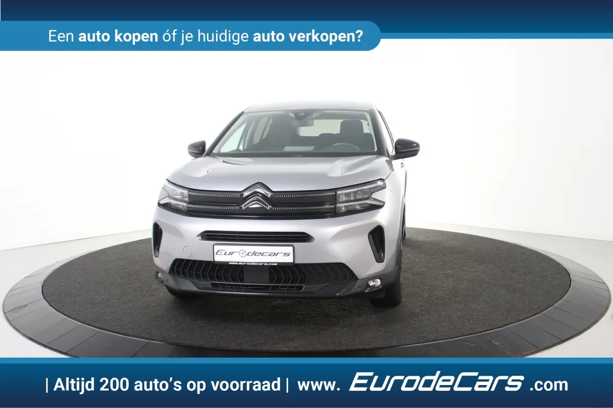 Live 130 *1ste Eigenaar*Navigatie*Camera*Carplay*