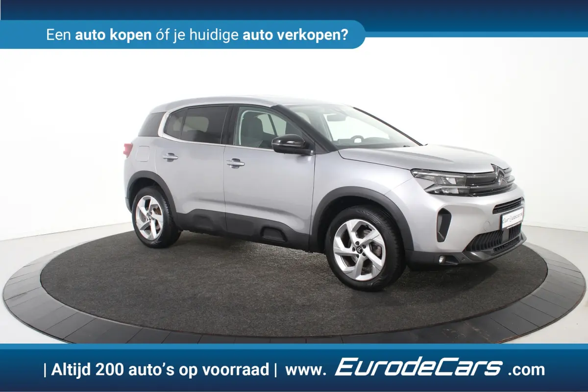 Live 130 *1ste Eigenaar*Navigatie*Camera*Carplay*
