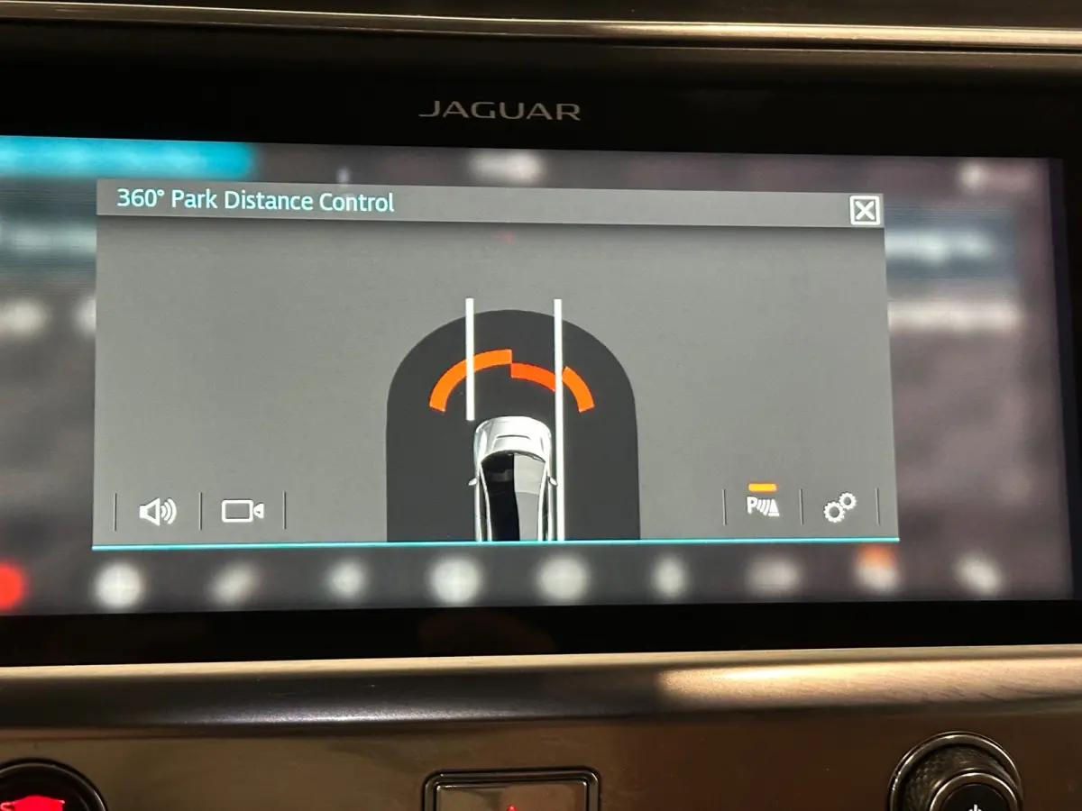 EV400 HSE 90 kWh | NAP | ZONNEDAK | HUD | CAMERA | MERIDIAN | LED