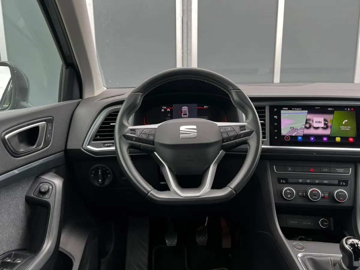 1.0TSI 110pk Style Business | Navi | Camera | Trekhaak
