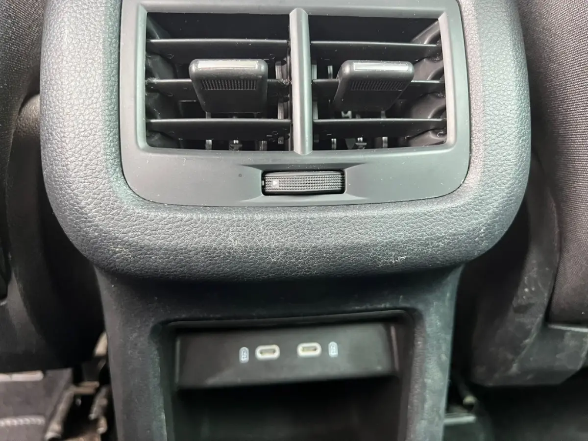 1.0TSI 110pk Style Business | Navi | Camera | Trekhaak