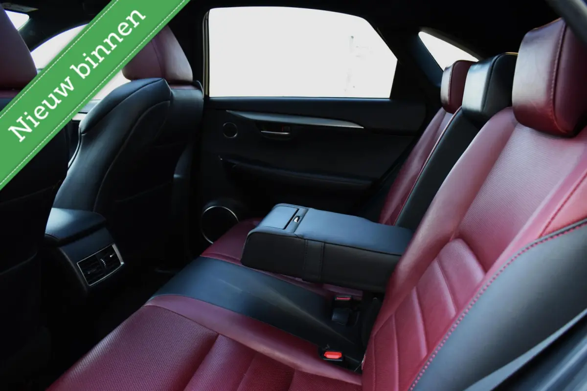 300h AWD E-Four F Sport PANORAMADAK/VOL LEDER/LED/ACC/ETC.!