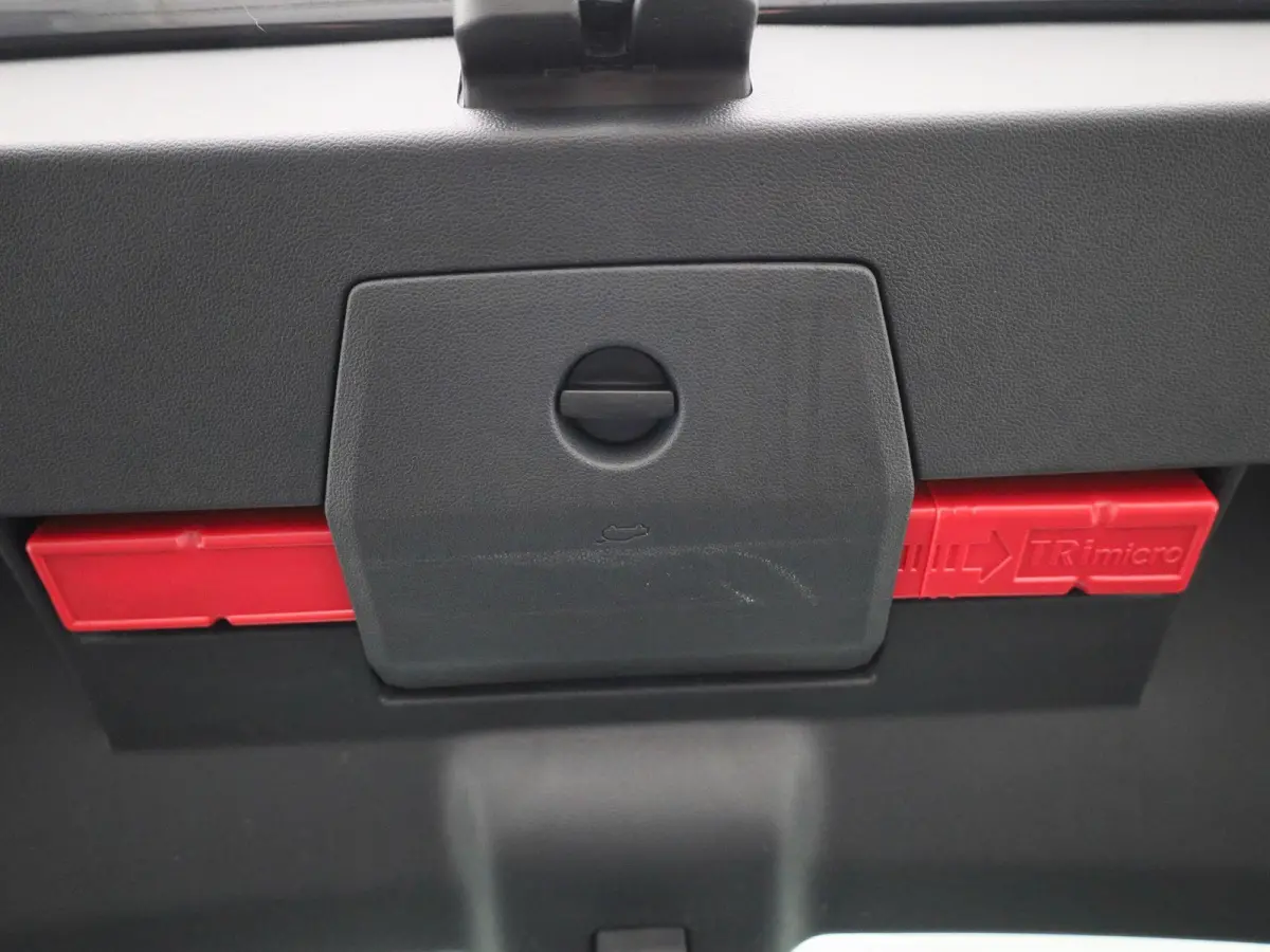 1.0 TSI Comfortline Business 95 PK| Origineel Nederlands | 1e Eigenaar | Navigatie | Parkeersensoren | Cllimatronic | Apple Carplay | Android Auto | Mobiel Draadloos Oplaadbaar