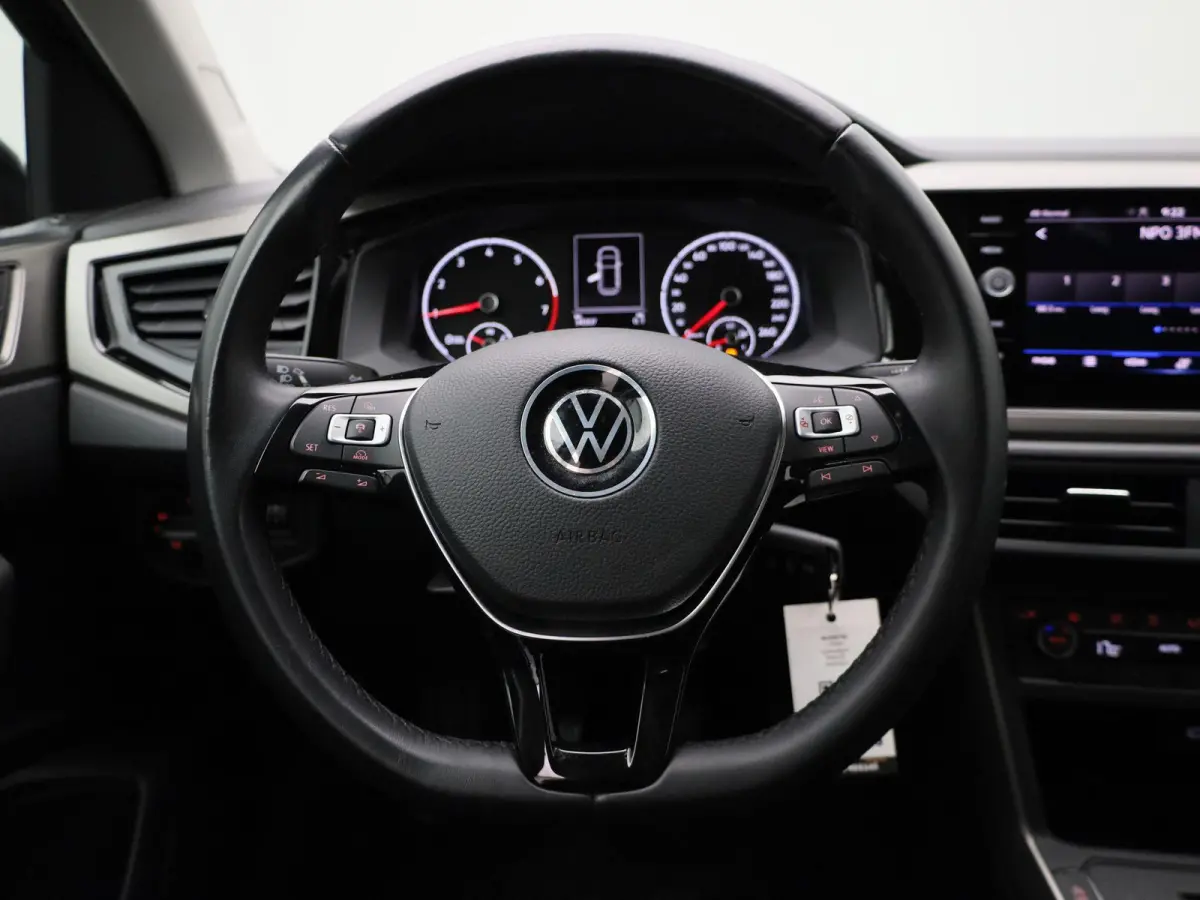 1.0 TSI Comfortline Business 95 PK| Origineel Nederlands | 1e Eigenaar | Navigatie | Parkeersensoren | Cllimatronic | Apple Carplay | Android Auto | Mobiel Draadloos Oplaadbaar