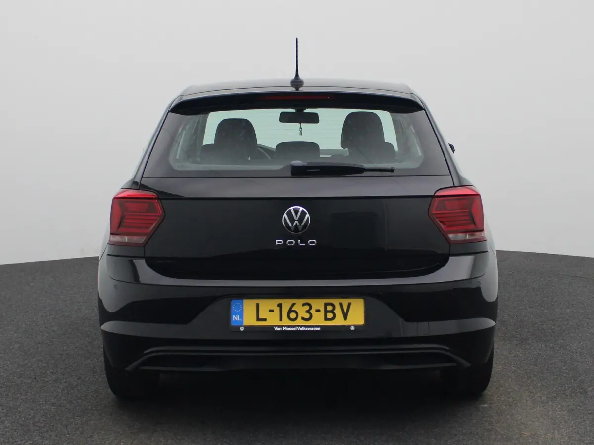 1.0 TSI Comfortline Business 95 PK| Origineel Nederlands | 1e Eigenaar | Navigatie | Parkeersensoren | Cllimatronic | Apple Carplay | Android Auto | Mobiel Draadloos Oplaadbaar