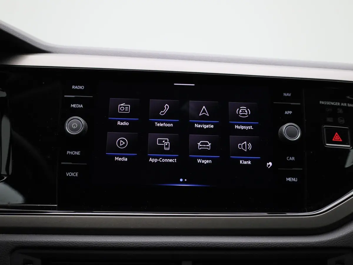 1.0 TSI Comfortline Business 95 PK| Origineel Nederlands | 1e Eigenaar | Navigatie | Parkeersensoren | Cllimatronic | Apple Carplay | Android Auto | Mobiel Draadloos Oplaadbaar