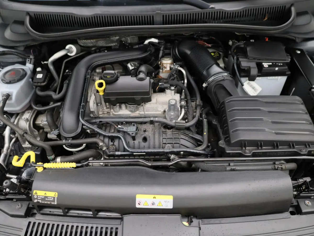 1.0 TSI Comfortline Business 95 PK| Origineel Nederlands | 1e Eigenaar | Navigatie | Parkeersensoren | Cllimatronic | Apple Carplay | Android Auto | Mobiel Draadloos Oplaadbaar