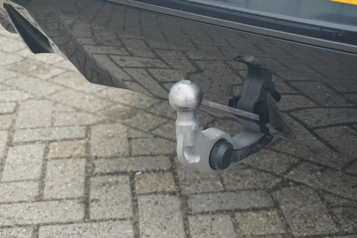 xDrive20 M Sportpakket | Glazen Panoramadak | Trekhaak Elektrisch | Stuur- en stoelverwarming | Stoelventilatie | Active Cruise Control | Harman Kardon