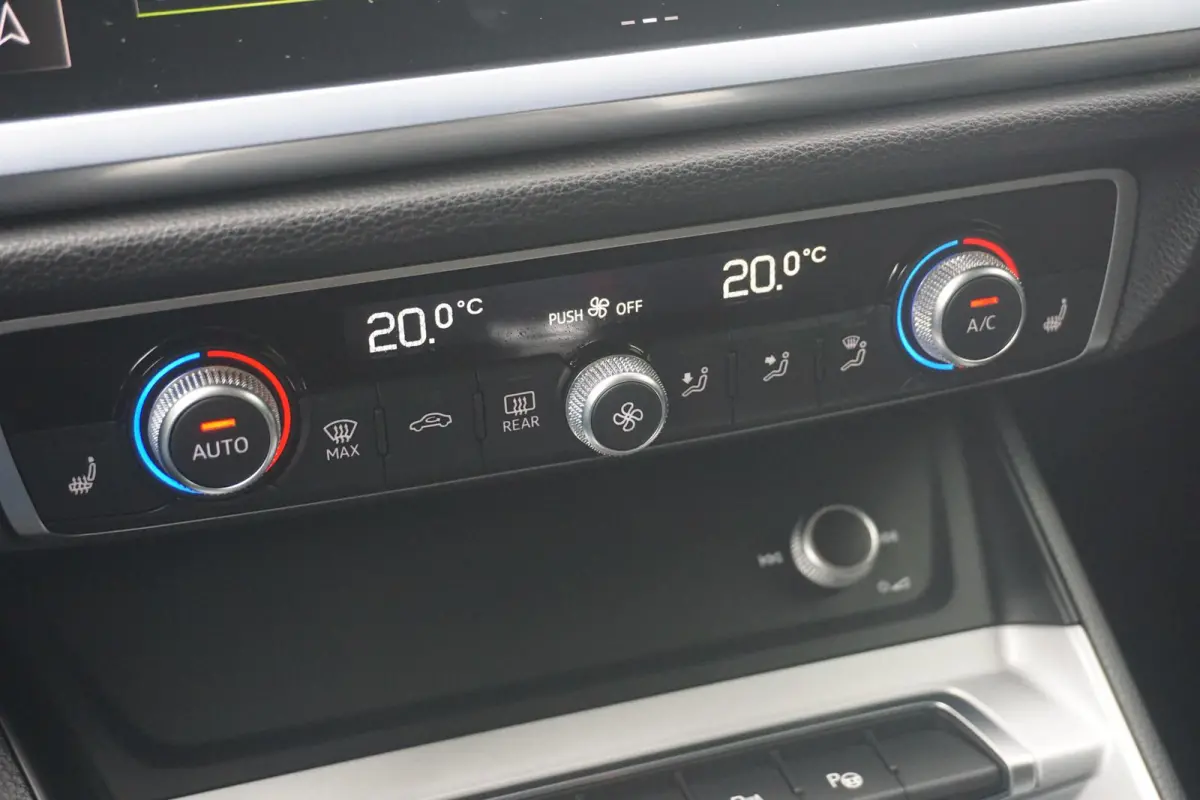 45 TFSIe 245pk PHEV Business Edition | SoH 93% | Trekhaak | Adaptive Cruise | Navigatie