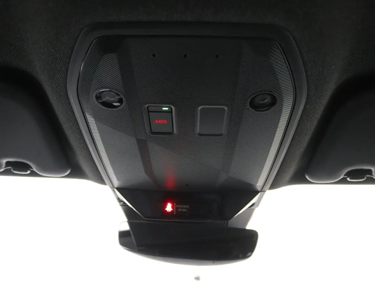 techno full hybrid E-Tech 200 | Adapt. Cruise | Parkeercamera |