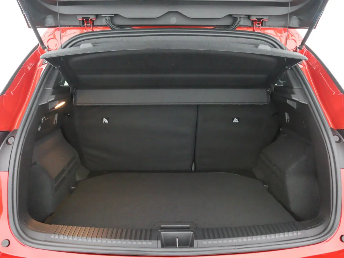 techno full hybrid E-Tech 200 | Adapt. Cruise | Parkeercamera |