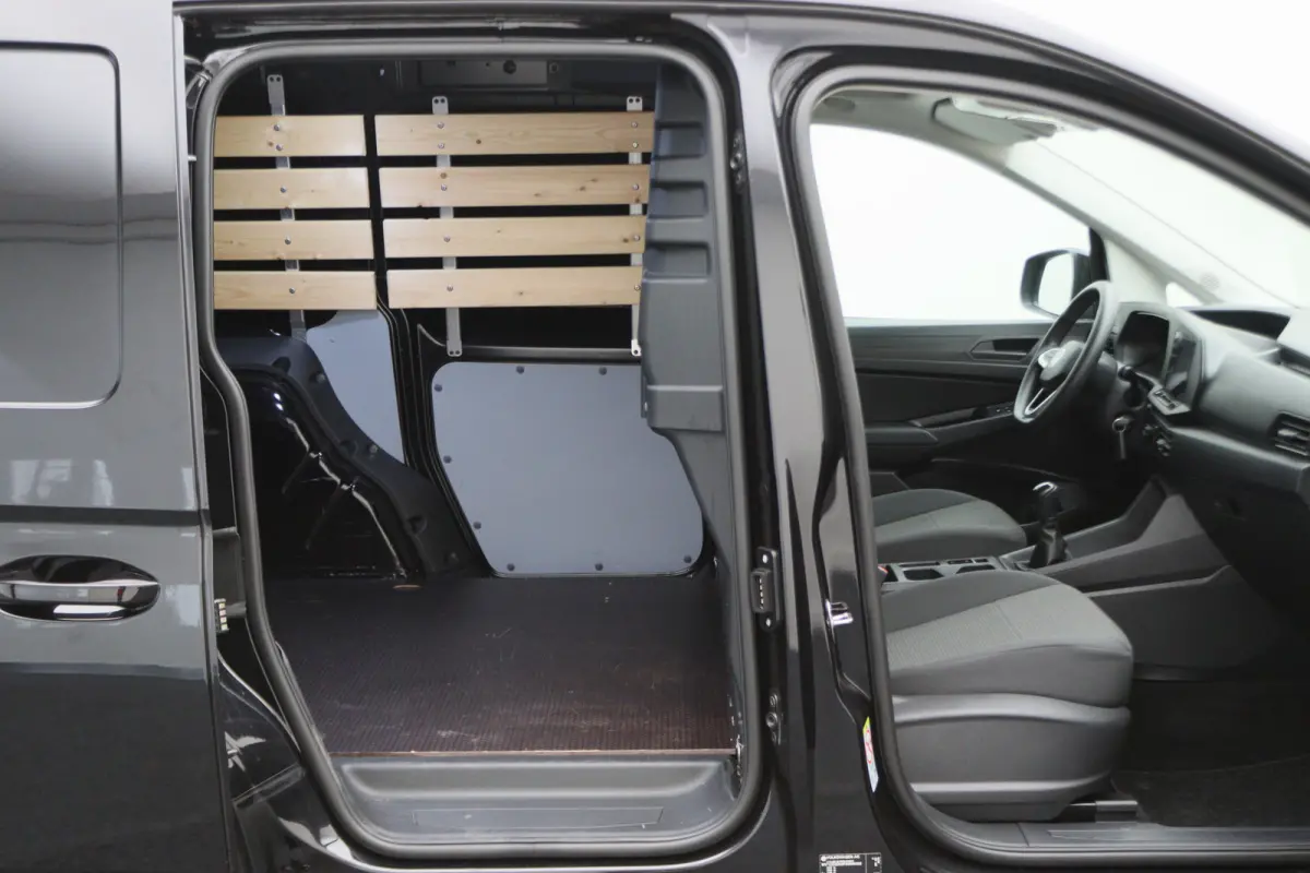 2.0 TDI Comfort Airco, Cruise, Apple Carplay, Camera, Bluetooth, Elektrische Pakket, 16''