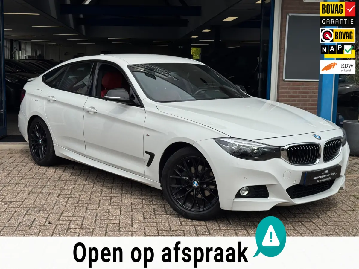 320i High Executive 2020 AUT NAP!