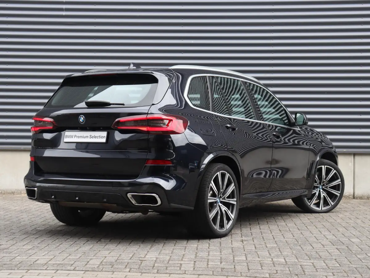 xDrive45e | High Executive | M Sportpakket | Panodak | Trekhaak | Driving Assistant Prof. | Comfortstoelen | Parking Assistant Plus | Comfort Access | SOH 87% | 22'' LMV