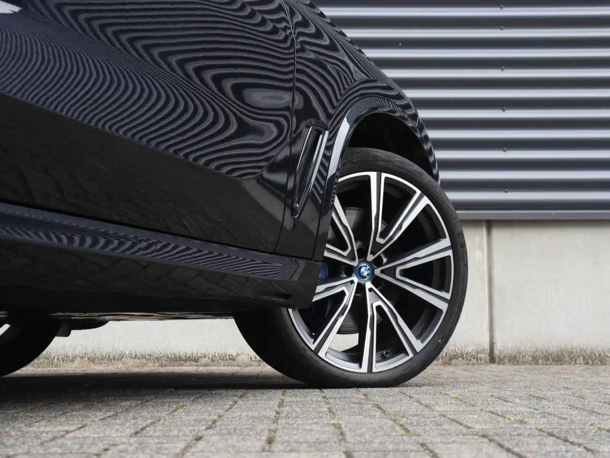 xDrive45e | High Executive | M Sportpakket | Panodak | Trekhaak | Driving Assistant Prof. | Comfortstoelen | Parking Assistant Plus | Comfort Access | SOH 87% | 22'' LMV