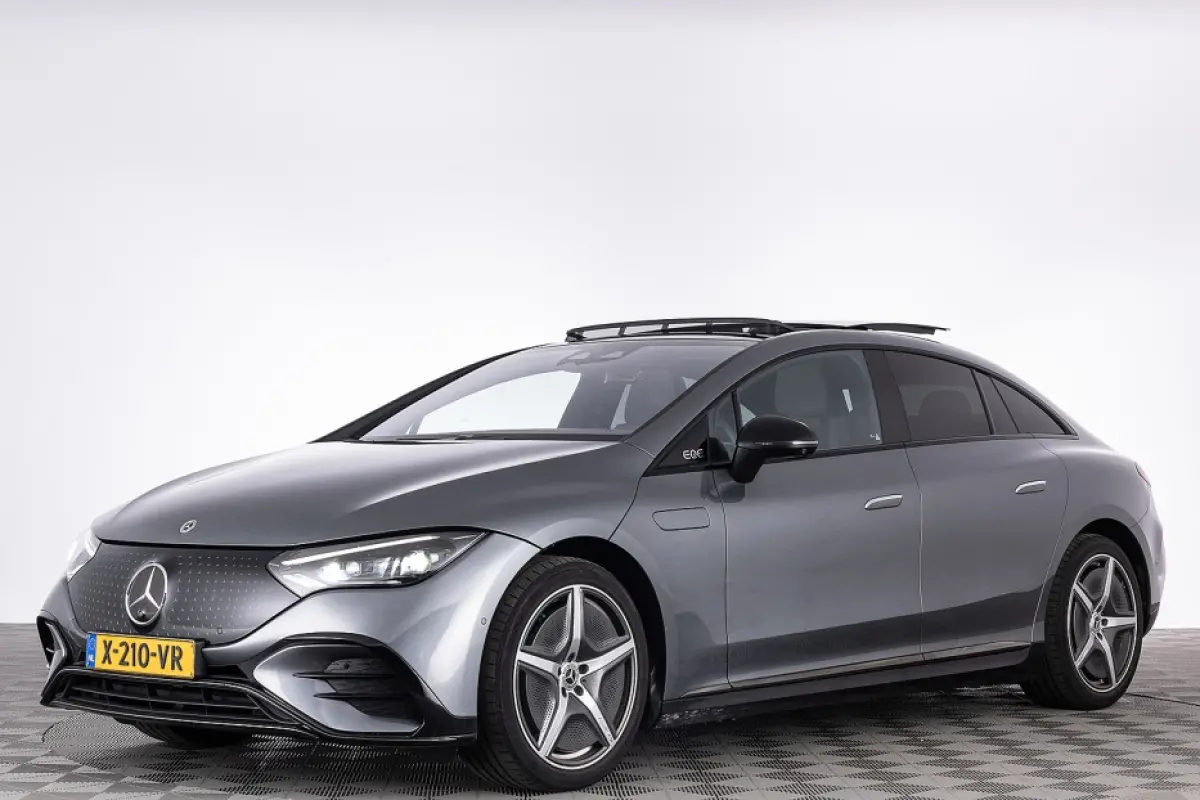 300 Sport Edition AMG 89 kWh SOH 100%| PANORAMADAK | BURMESTER ✅ 1e Eigenaar