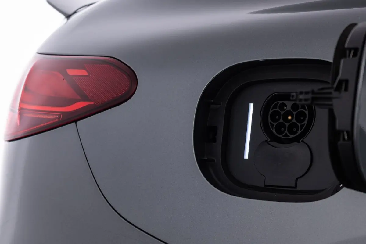 300 Sport Edition AMG 89 kWh SOH 100%| PANORAMADAK | BURMESTER ✅ 1e Eigenaar