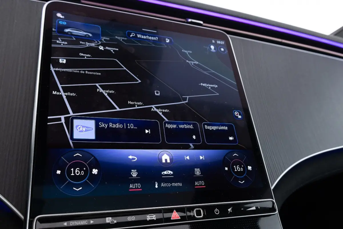 300 Sport Edition AMG 89 kWh SOH 100%| PANORAMADAK | BURMESTER ✅ 1e Eigenaar