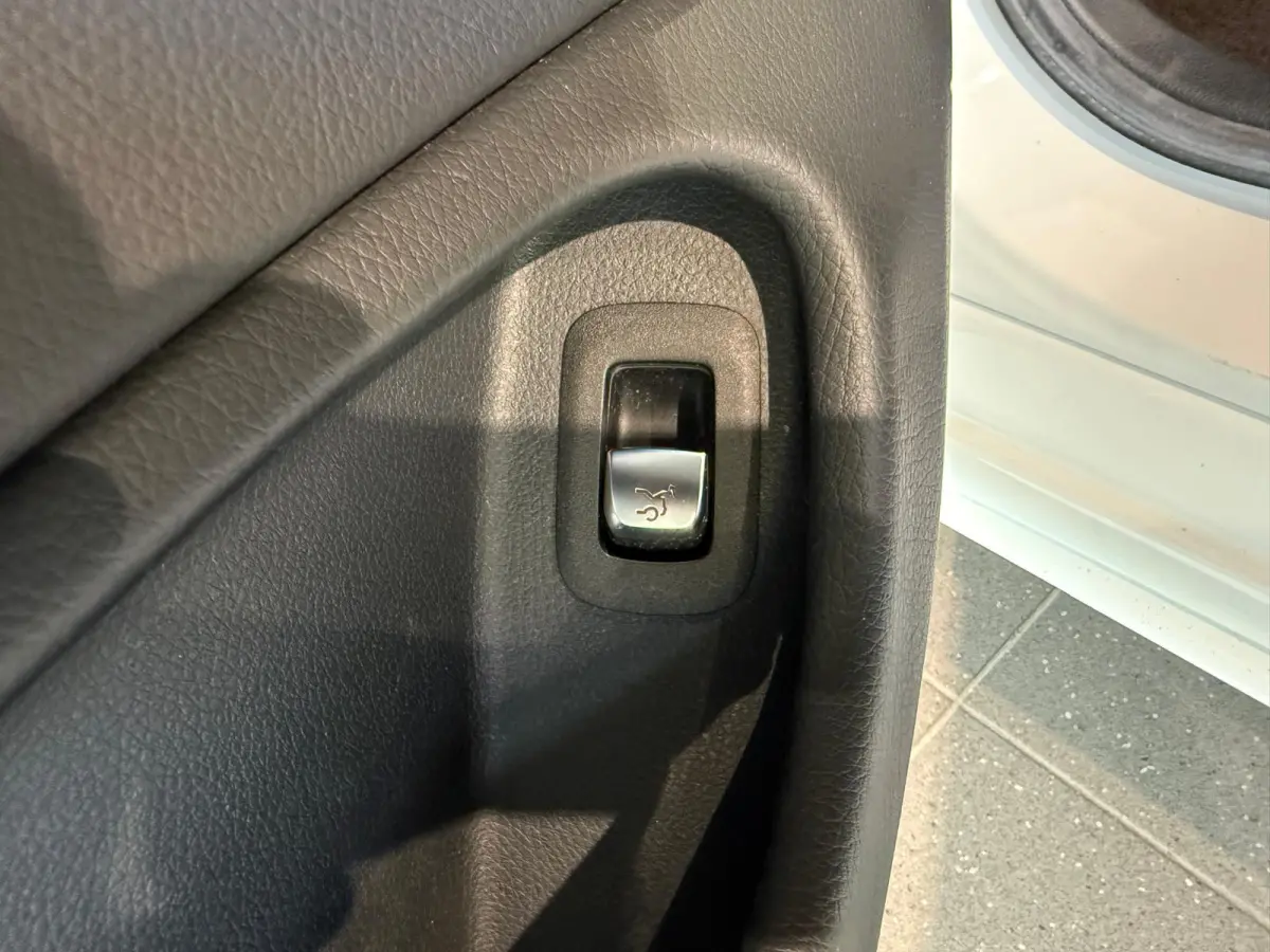 180 Premium Plus Panorama Schuifdak nieuwe velgen en banden