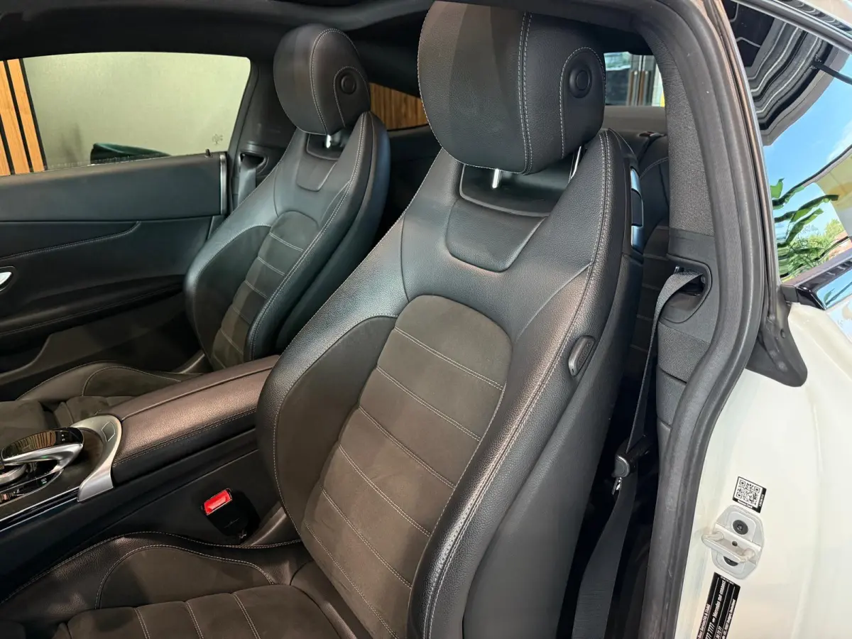 180 Premium Plus Panorama Schuifdak nieuwe velgen en banden