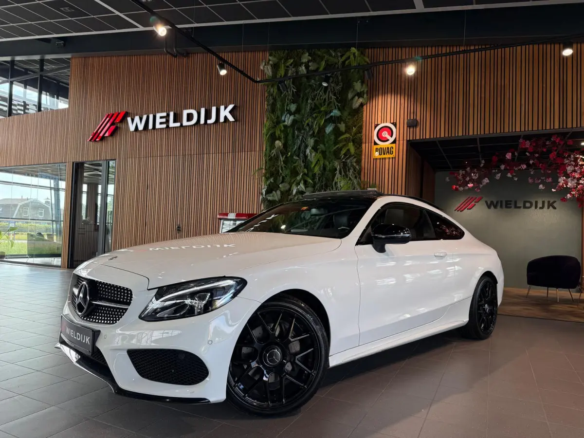 180 Premium Plus Panorama Schuifdak nieuwe velgen en banden