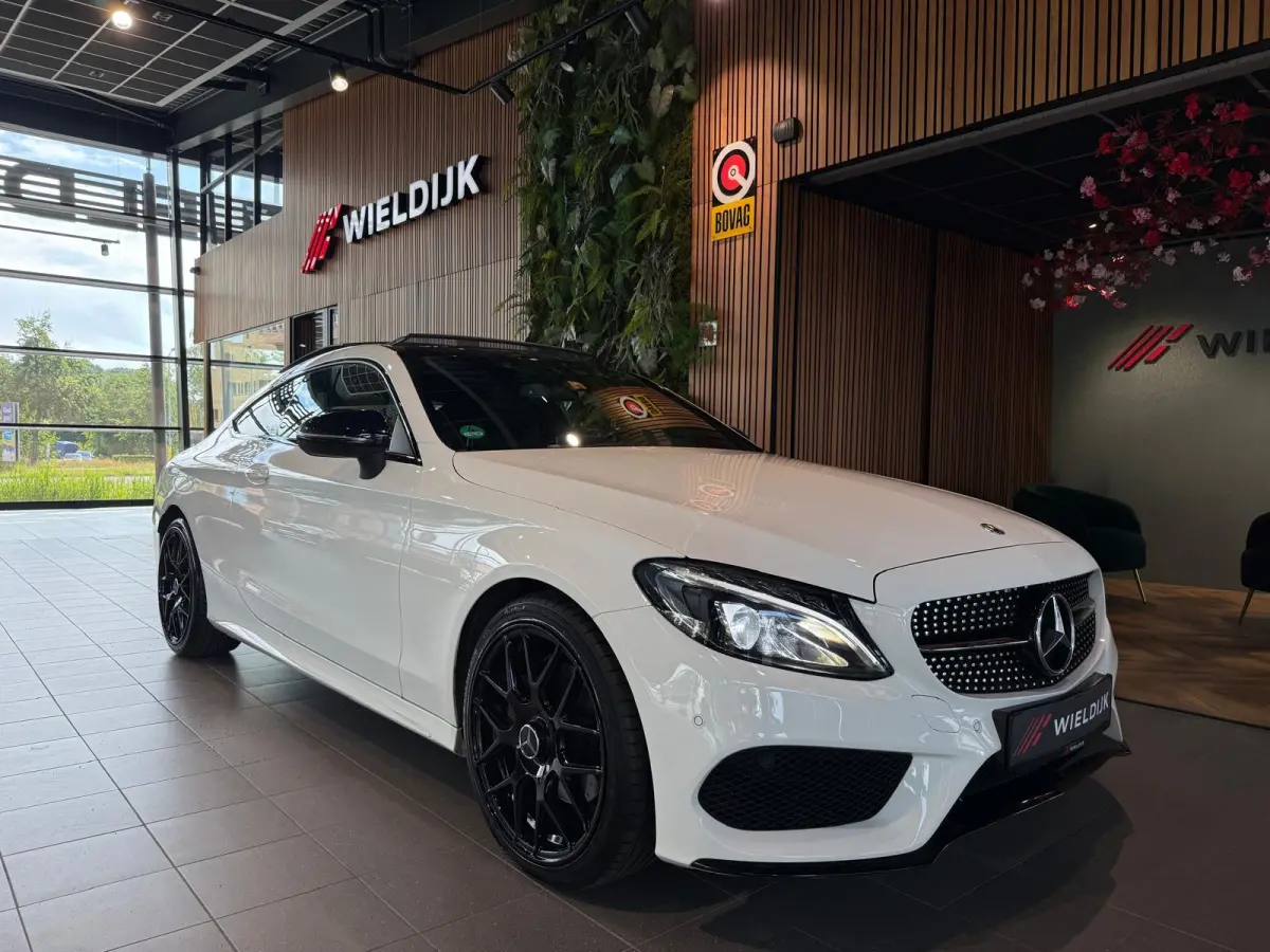 180 Premium Plus Panorama Schuifdak nieuwe velgen en banden
