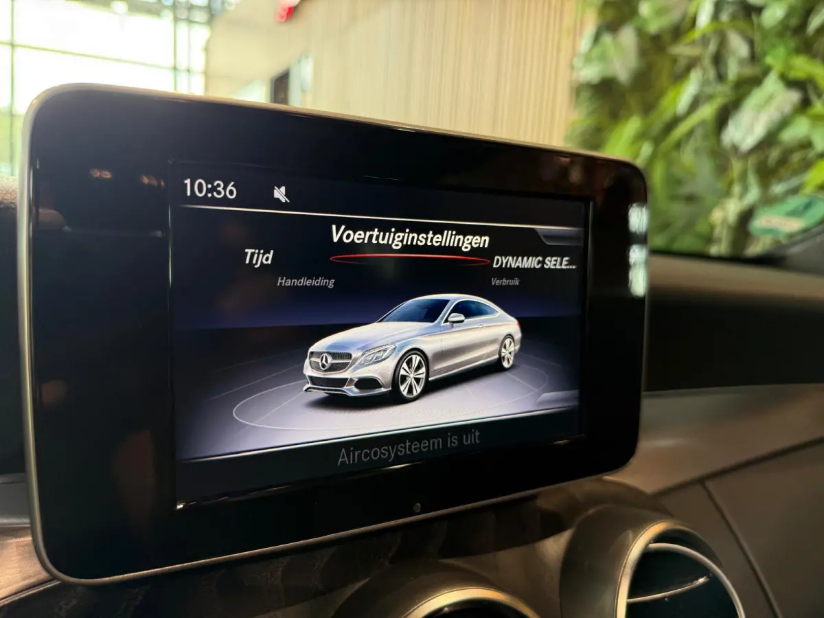 180 Premium Plus Panorama Schuifdak nieuwe velgen en banden