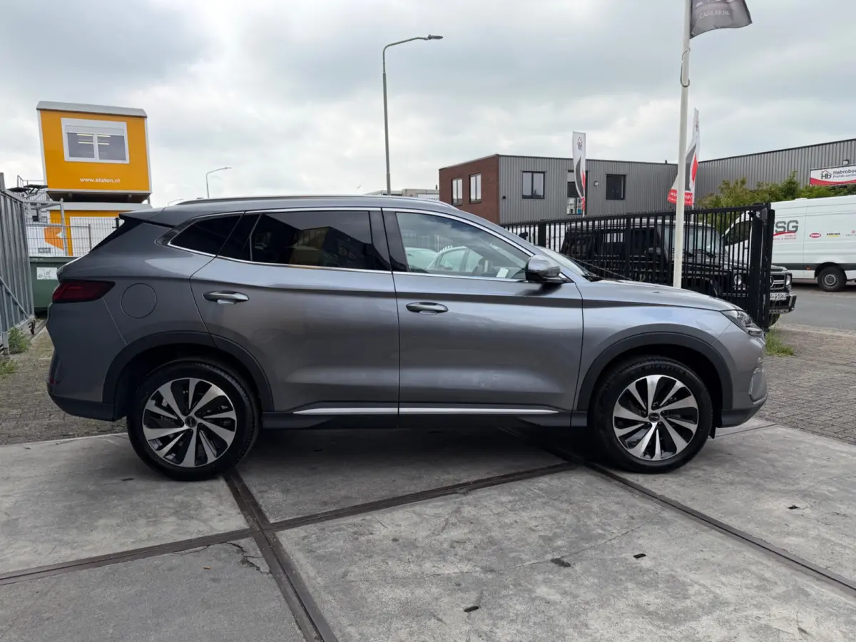 1.5 DM-i FWD Boost | 360 | Pano | Leder | CarPlay | Full options