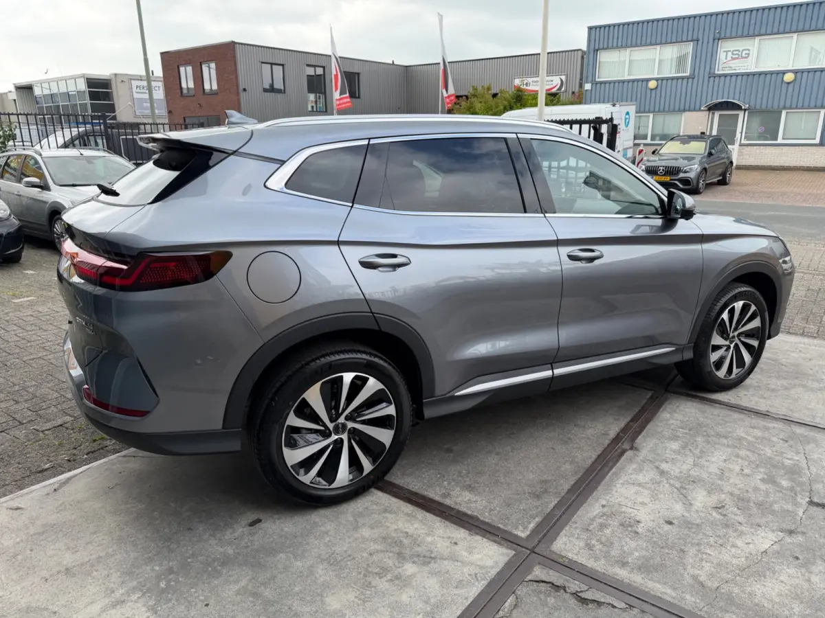 1.5 DM-i FWD Boost | 360 | Pano | Leder | CarPlay | Full options