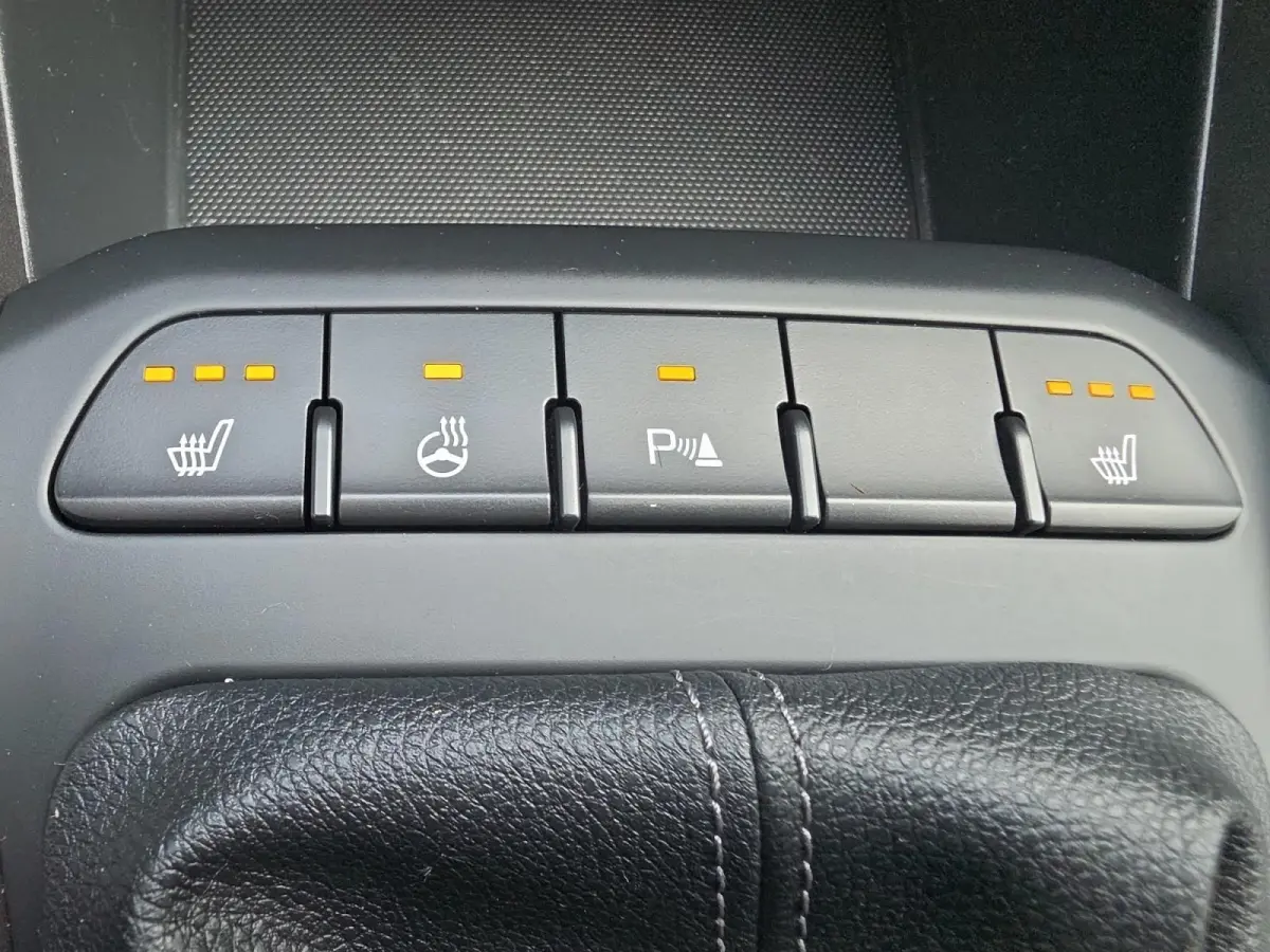 1.0 T-GDi MHEV GT-Line | Keyless entry | Privacy glass | Full map navigatie | Parkeersensoren | Stoel + Stuurverwarming