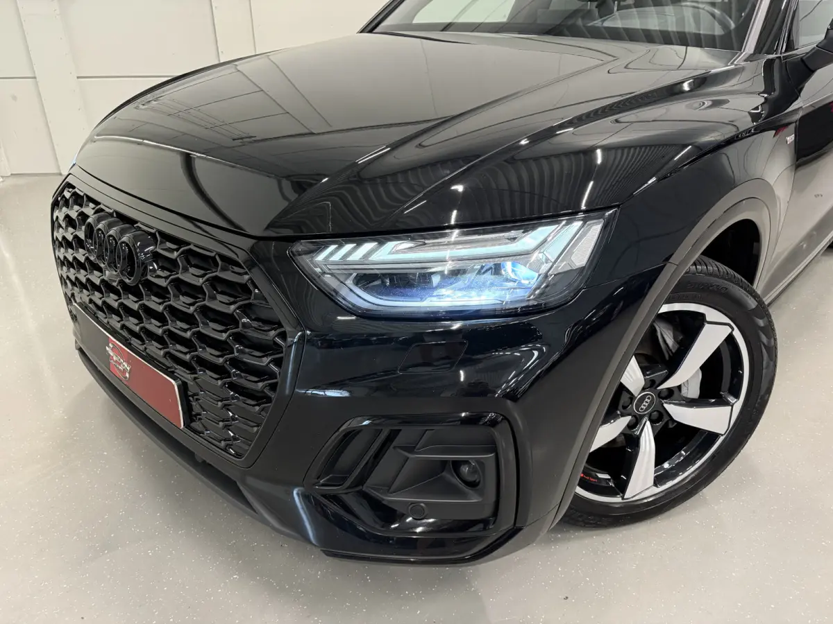 55 TFSI e quattro S-Line BLACK RS-LEER/HEAD-UP/TREKHAAK/20"/CAMERA/SOH 90%/SFEER/CARPLAY/MATRIX/KEYLESS/BLACK-OPTIC PLUS/3X S-LINE/AUDI DEALER HISTORIE