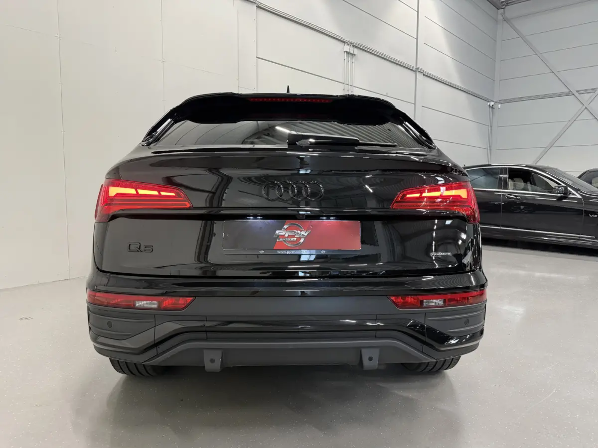 55 TFSI e quattro S-Line BLACK RS-LEER/HEAD-UP/TREKHAAK/20"/CAMERA/SOH 90%/SFEER/CARPLAY/MATRIX/KEYLESS/BLACK-OPTIC PLUS/3X S-LINE/AUDI DEALER HISTORIE