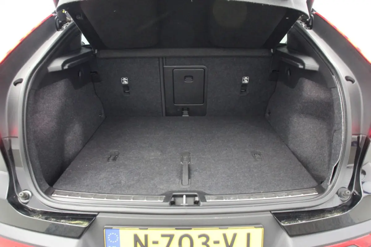Recharge Twin 78 kWh - Panorama, Carplay, 360 Camera, Half Leer, Memory, SOH 89,2%
