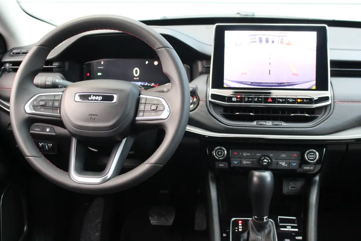 4xe 240 PK Plug-in Hybrid Trail Hawk | Adapt. Cruise | Leder | Memory Stoel | Stoelvent. | Camera | Carplay | Drive Assist | Keyless | Adapt. Cruise | LEDER | Memory Stoel | Stoelvent. | Cam