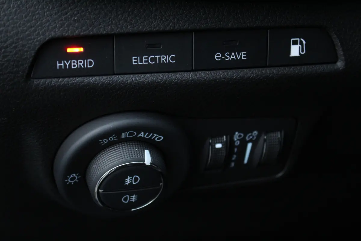 4xe 240 PK Plug-in Hybrid Trail Hawk | Adapt. Cruise | Leder | Memory Stoel | Stoelvent. | Camera | Carplay | Drive Assist | Keyless | Adapt. Cruise | LEDER | Memory Stoel | Stoelvent. | Cam