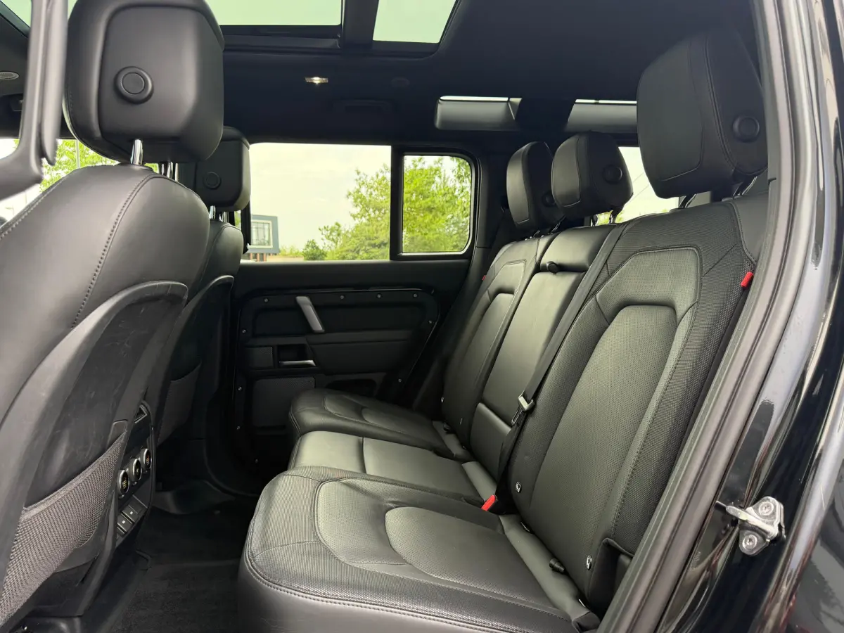 P400e X-Dynamic HSE | Head-up | 4-Zone Climate | 22 Inch | Koelbox | Afn. trekhaak | Stoelkoeling | Pano|