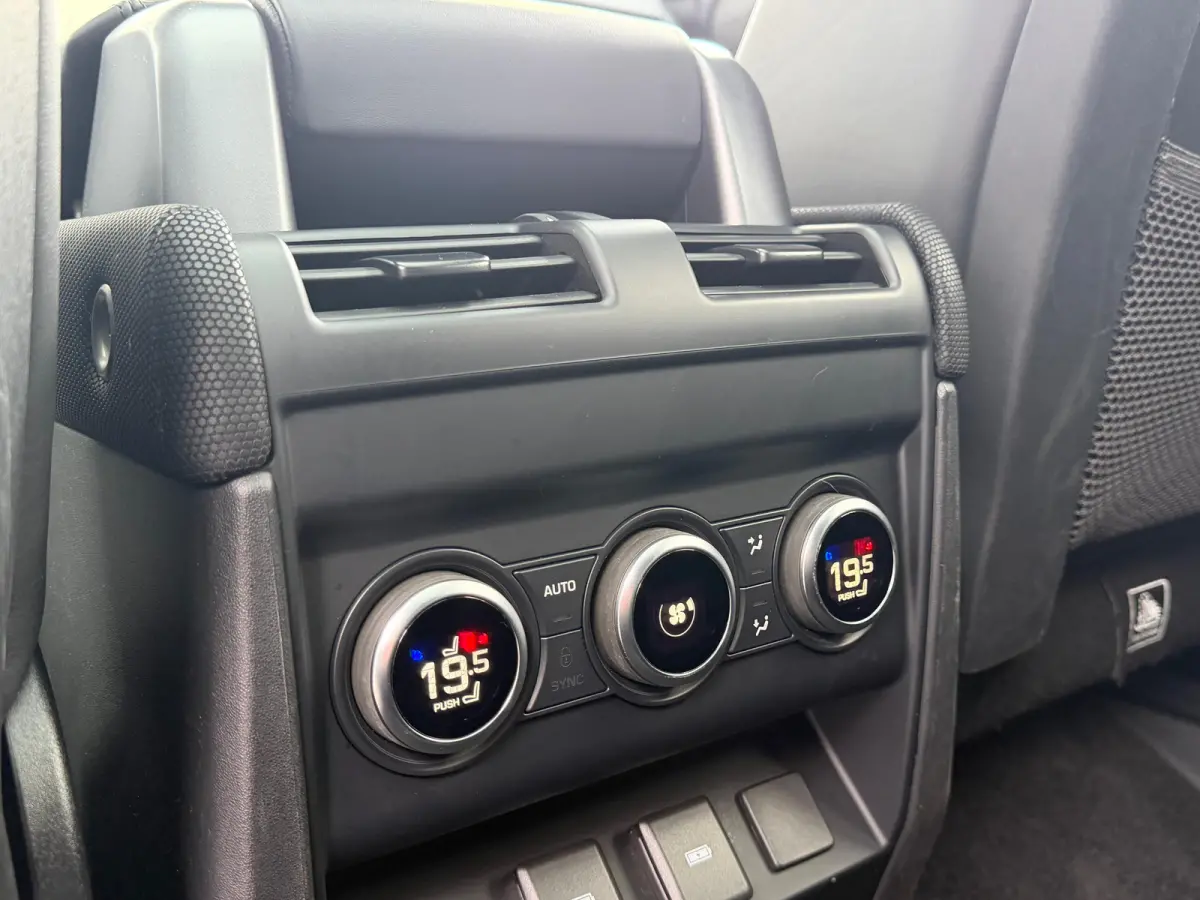 P400e X-Dynamic HSE | Head-up | 4-Zone Climate | 22 Inch | Koelbox | Afn. trekhaak | Stoelkoeling | Pano|