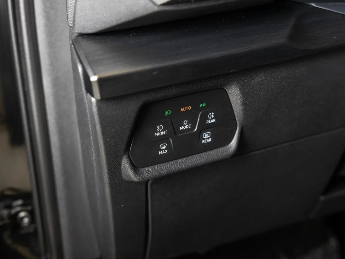 1.5 TSI Business Edition Plus / 150pk / Stoel en stuur verwarming / Beats /