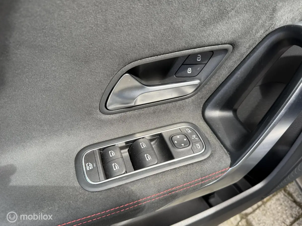 250 AMG-NIGHT PAKKET | A45 UITGEVOERD |