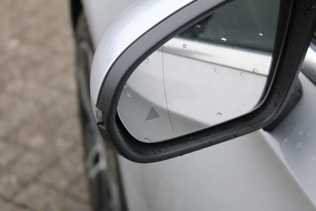 250e AUT8 Luxury Line (FACELIFT) LEDER SFEER NAVI TREKHAAK