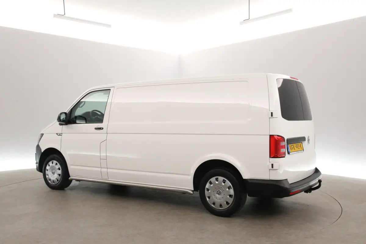 2.0 TDI L2H1 140PK | Airco | Cruise | Trekhaak | 3 Zits | Sidebars