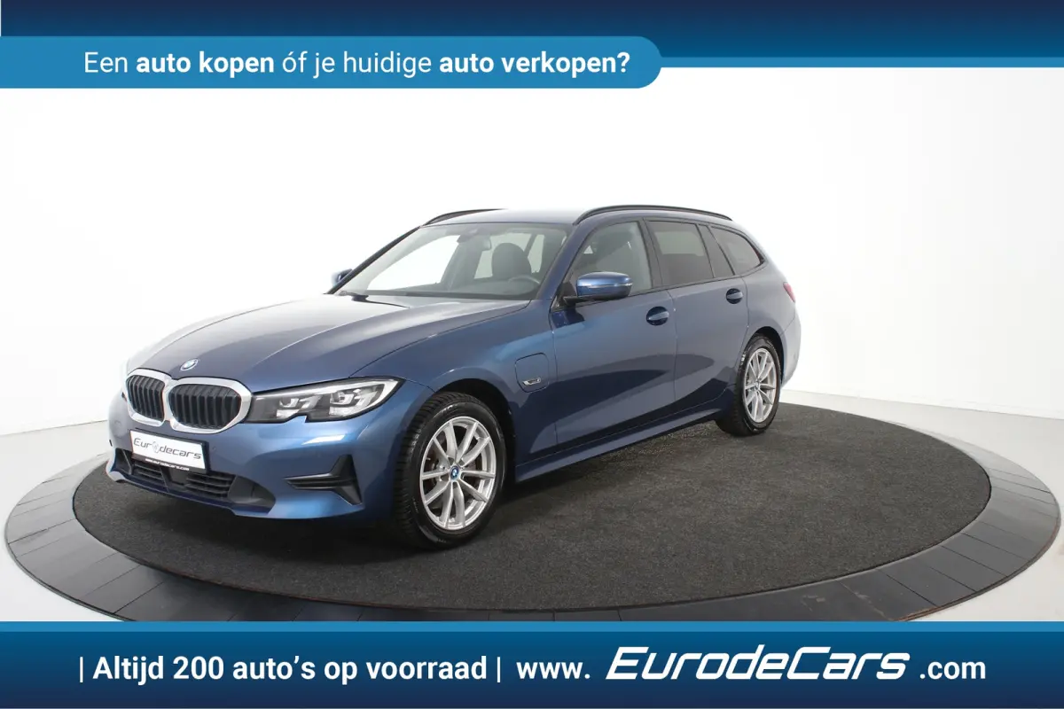 320 e *1ste Eigenaar*Leer*Stoelverwarming*Navigatie*PDC*