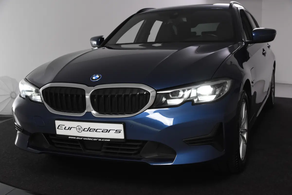 320 e *1ste Eigenaar*Leer*Stoelverwarming*Navigatie*PDC*