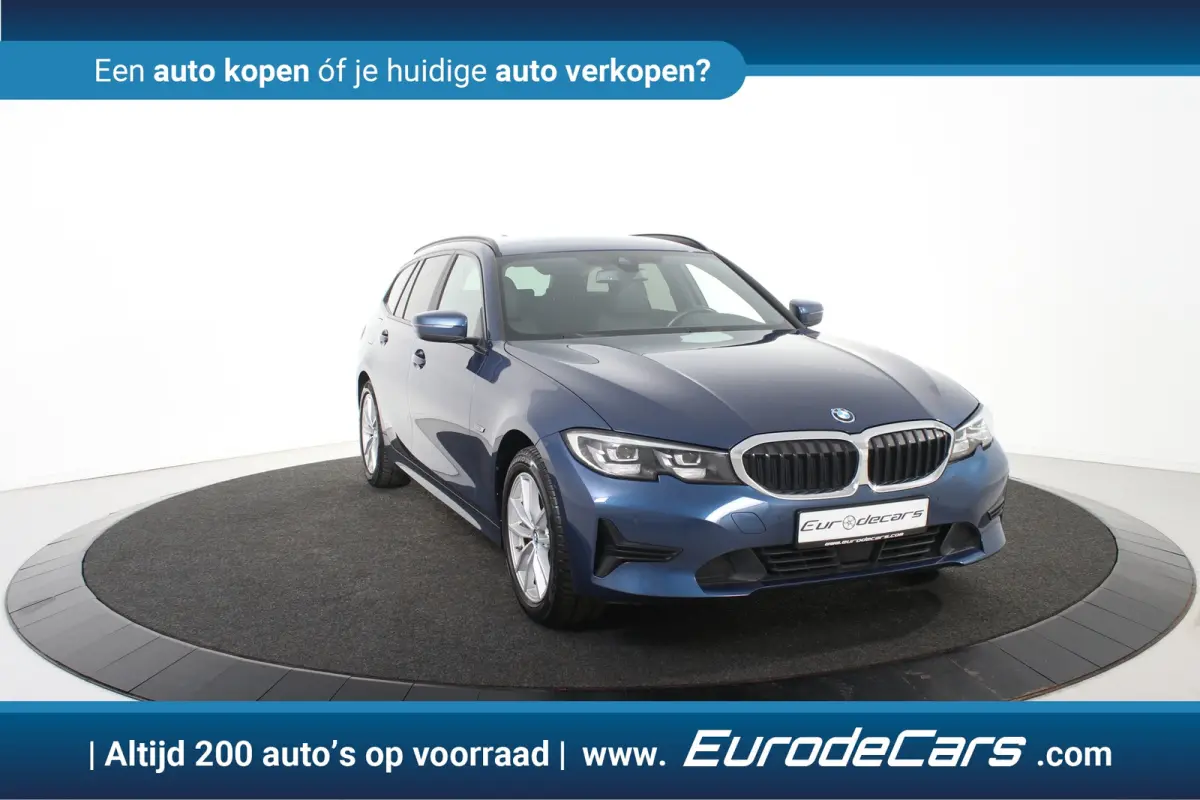 320 e *1ste Eigenaar*Leer*Stoelverwarming*Navigatie*PDC*